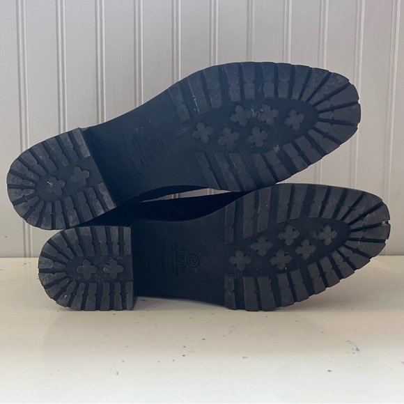 BLONDO Suede Booties - Picture 12 of 16